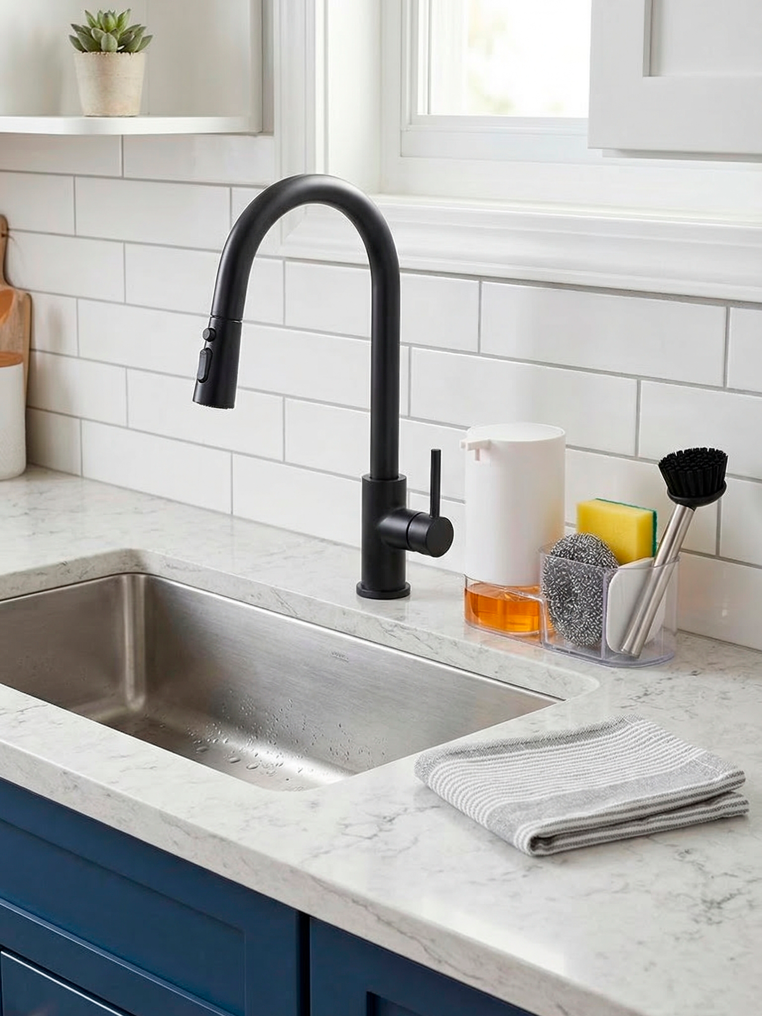 Комплект аксессуаров для кухни 5 в 1 Domaci Парма DMC-PR10WH матовый белый